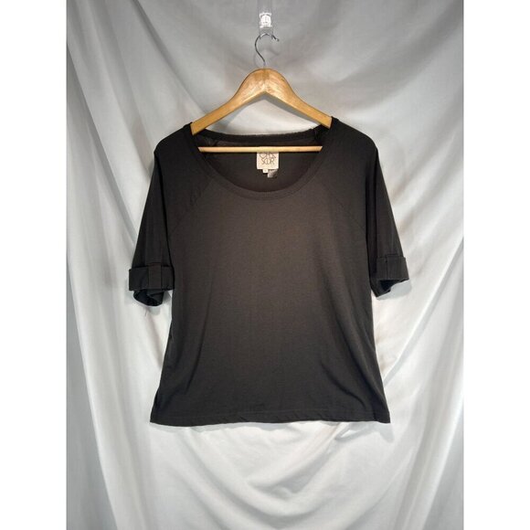 Chaser Women's Black Pullover T-Shirt Short Sleeve Round Neck Size Small (G-4) - Picture 1 of 8